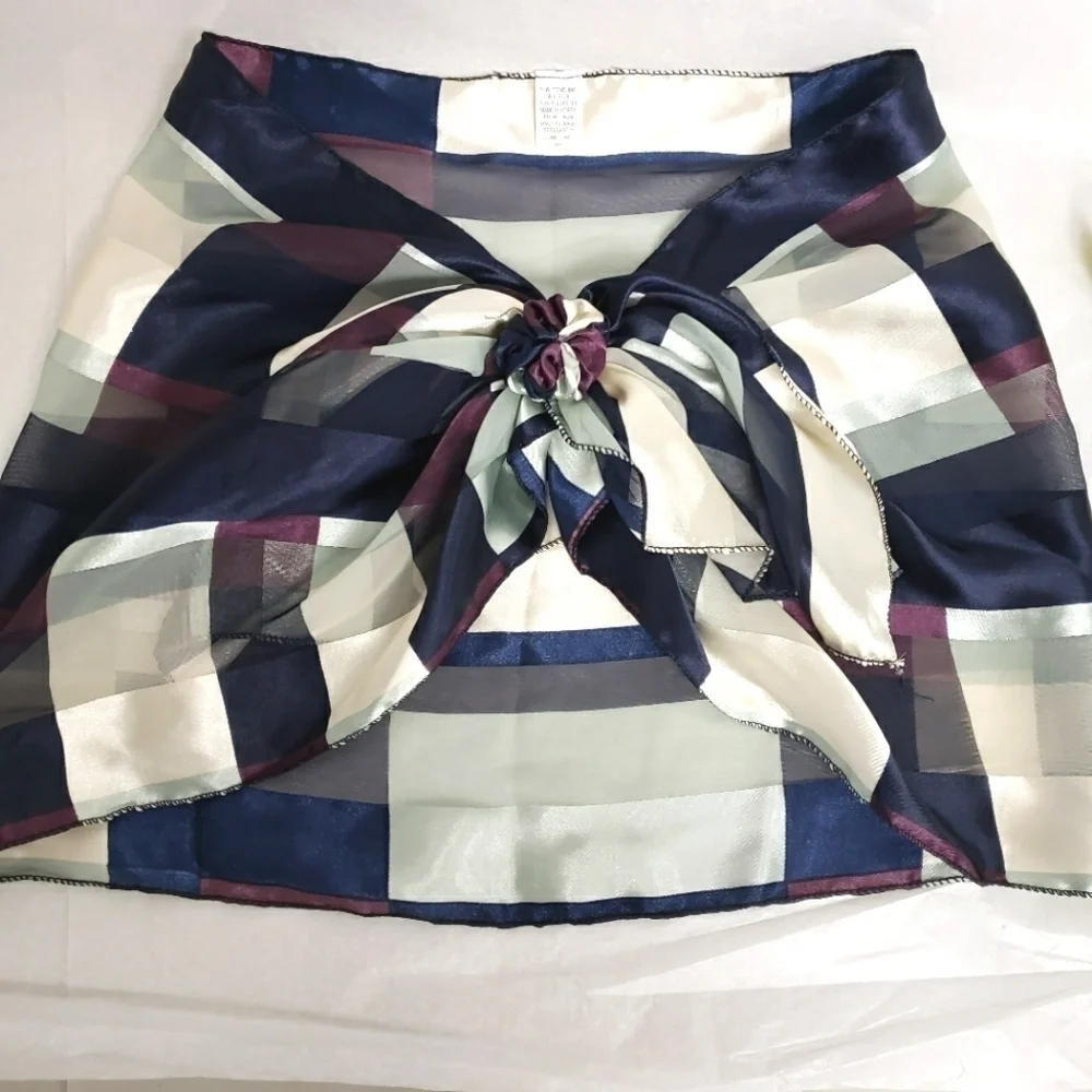 SCARF Neck Wrap Plaid Silk Feel Pre-Tied Plaid Purple Navy Grey EUC